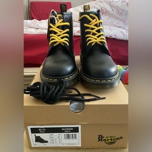 Dr. Martens 1460 Women’s Smooth Leather Lace Up Boots